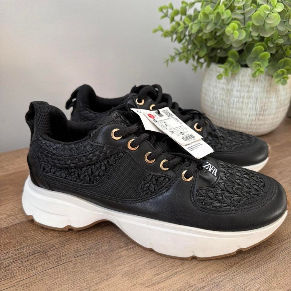ZARA Sporty Black Woven Sneakers Gold Detail Gum Sole Women 38 7.5 Athleisure